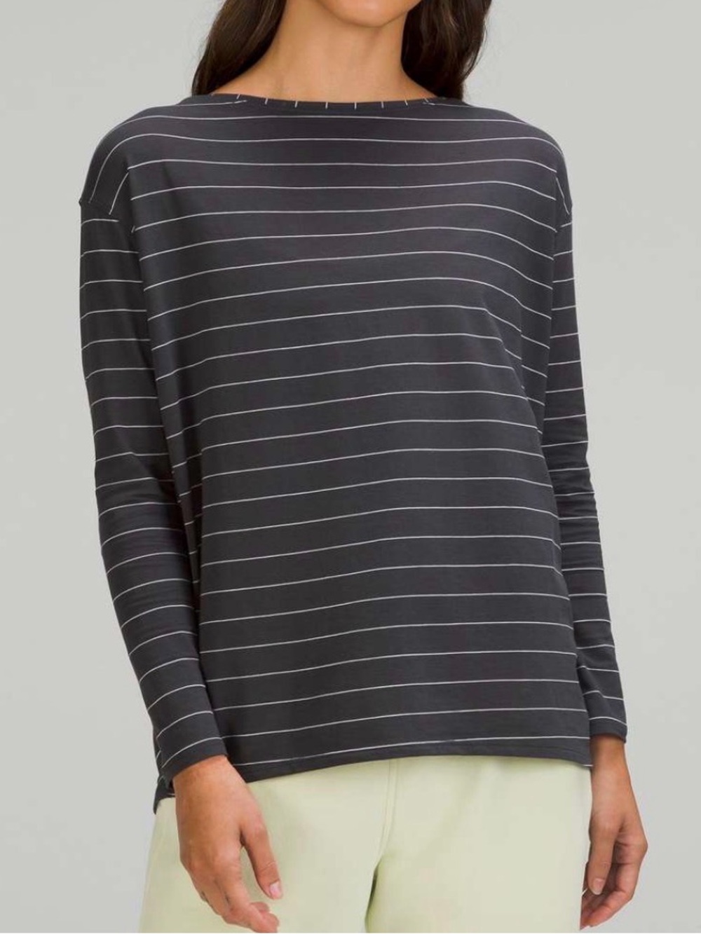 Lululemon Back In Action Top Size XL